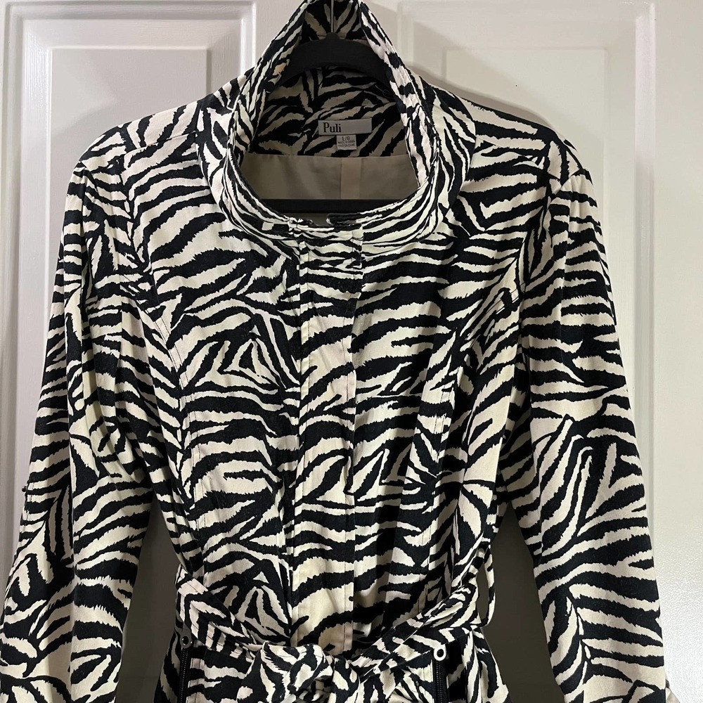Puli SZ L Zebra Print Jacket Full Zip Rolled Collar Lightweight Snap Button - Picture 6 of 7